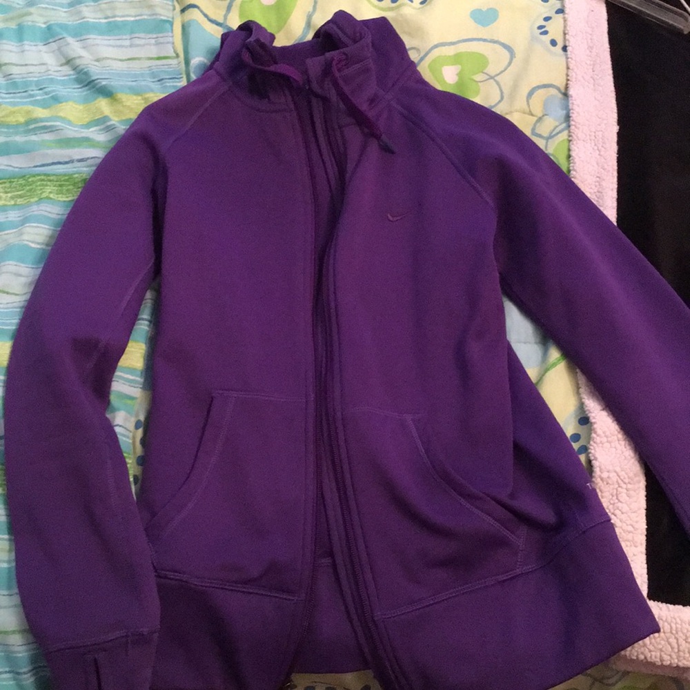 nike hoodie
